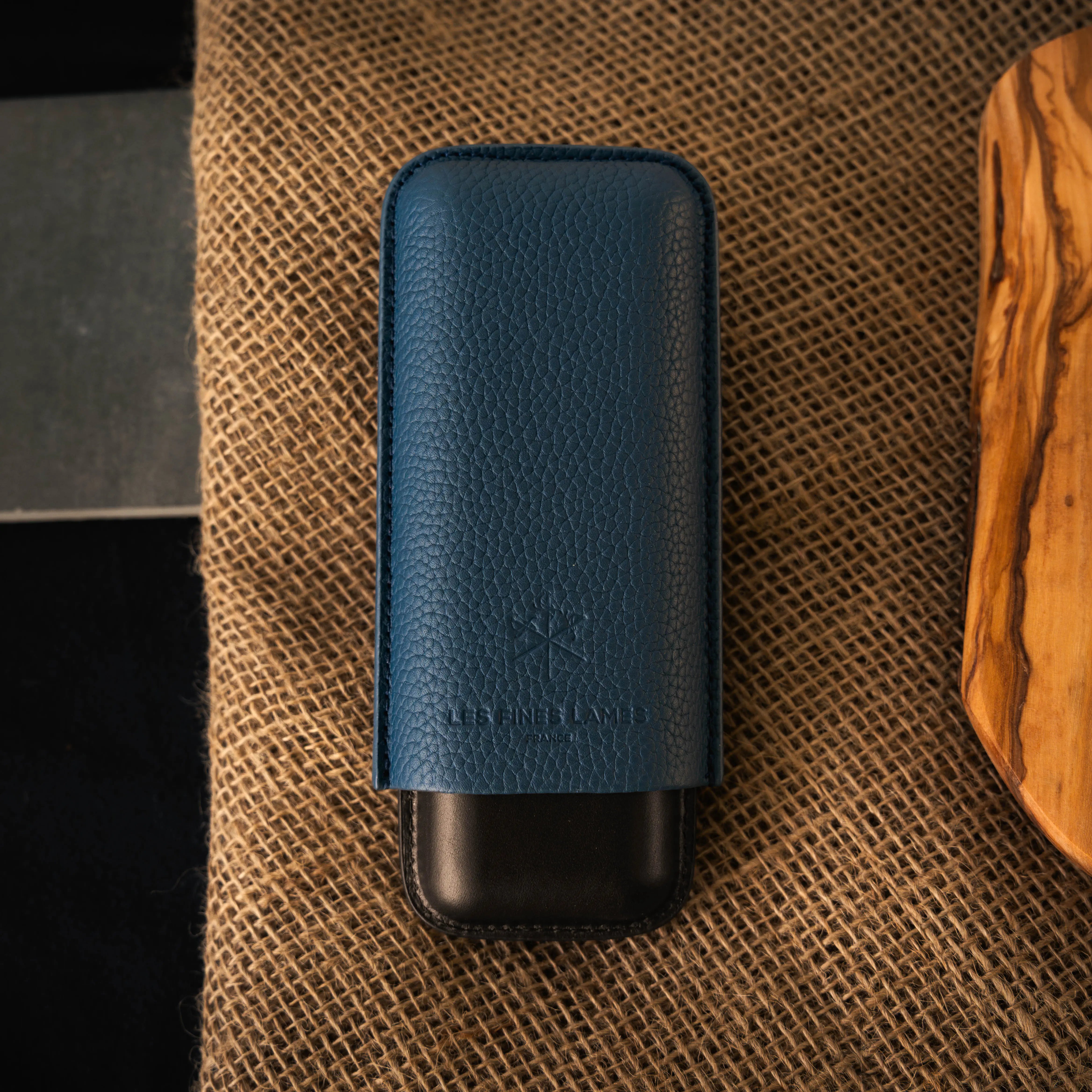 les-fines-lames-cigar-case-duo-zigarrenetui-leder-blau-2er image 3