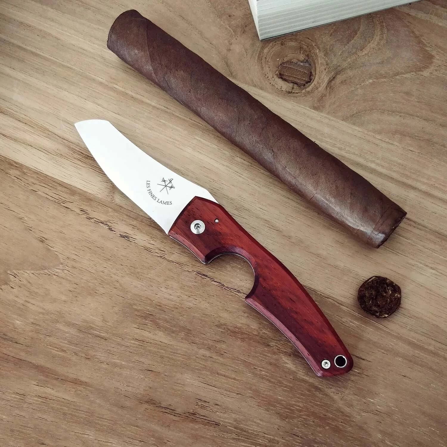 les-fines-lames-le-petit-padauk-zigarrencutter-holz image 5