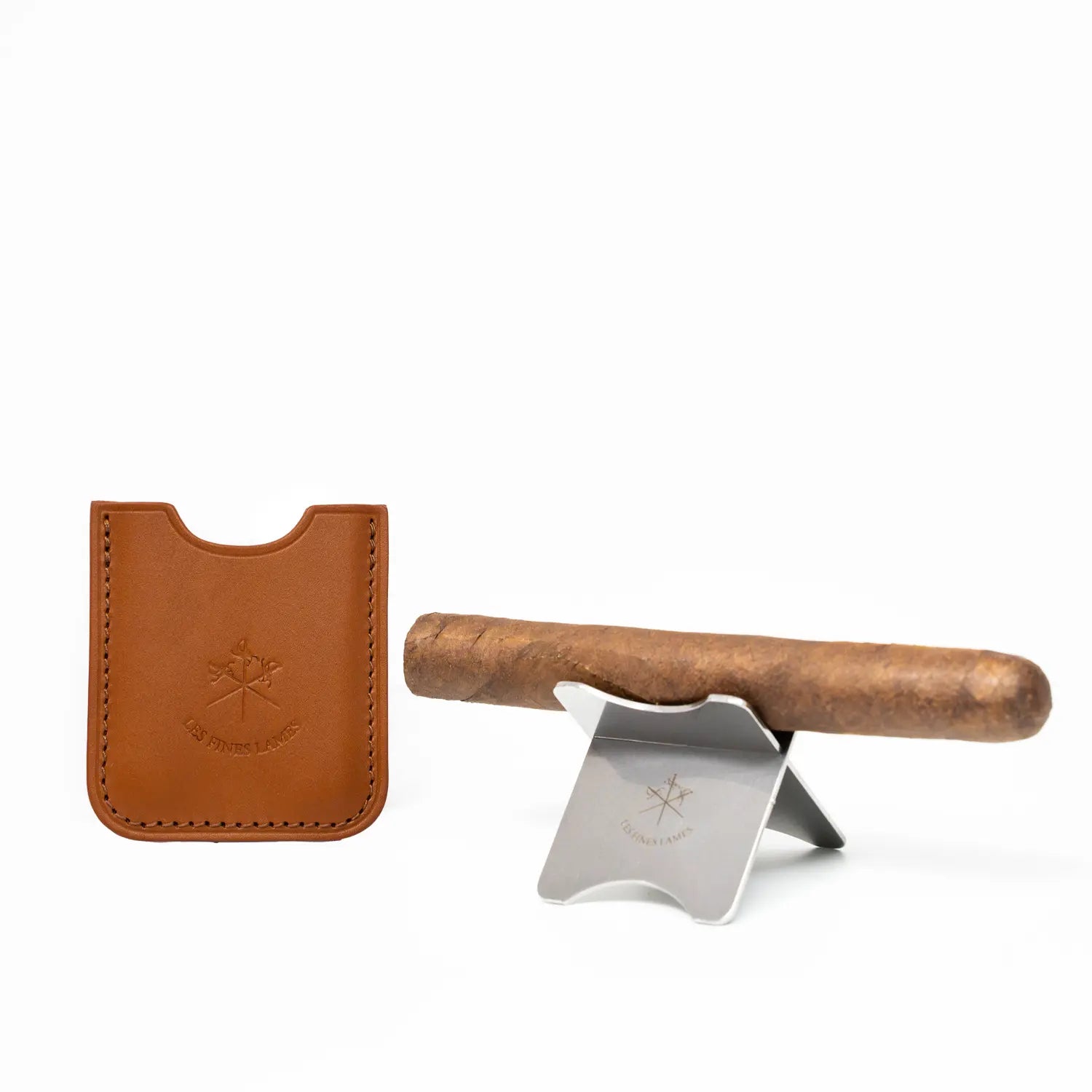 les-fines-lames-cigar-stand-zigarrenst-nder-tan-leder-etui image 2