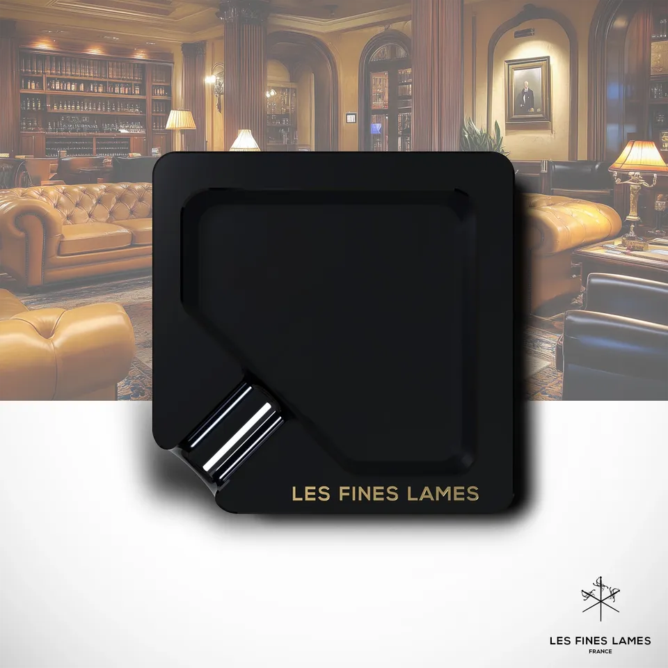 les-fines-lames-monad-aschenbecher-obsidian-schwarz-aluminium image 1