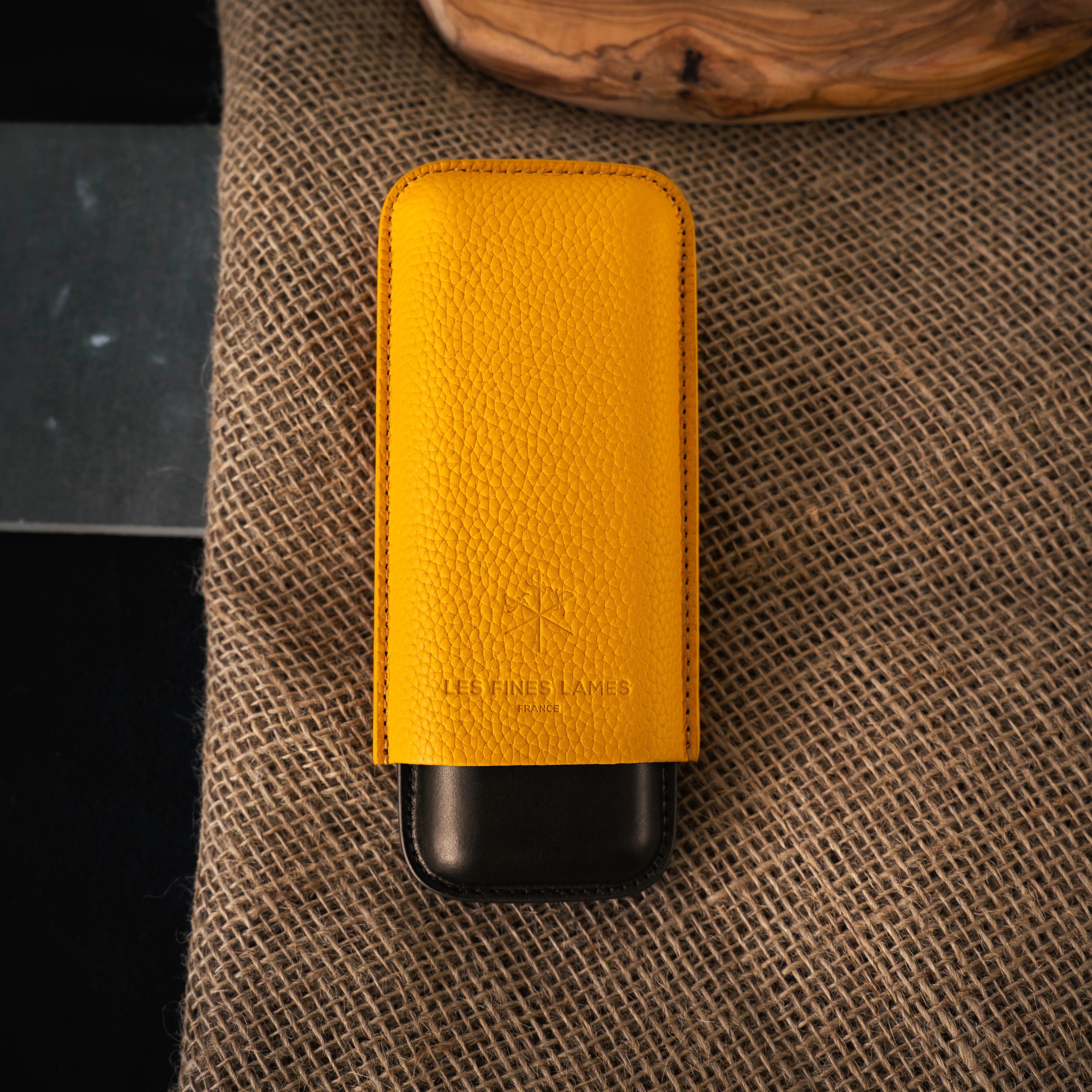 les-fines-lames-cigar-case-duo-zigarrenetui-gelb-leder image 3