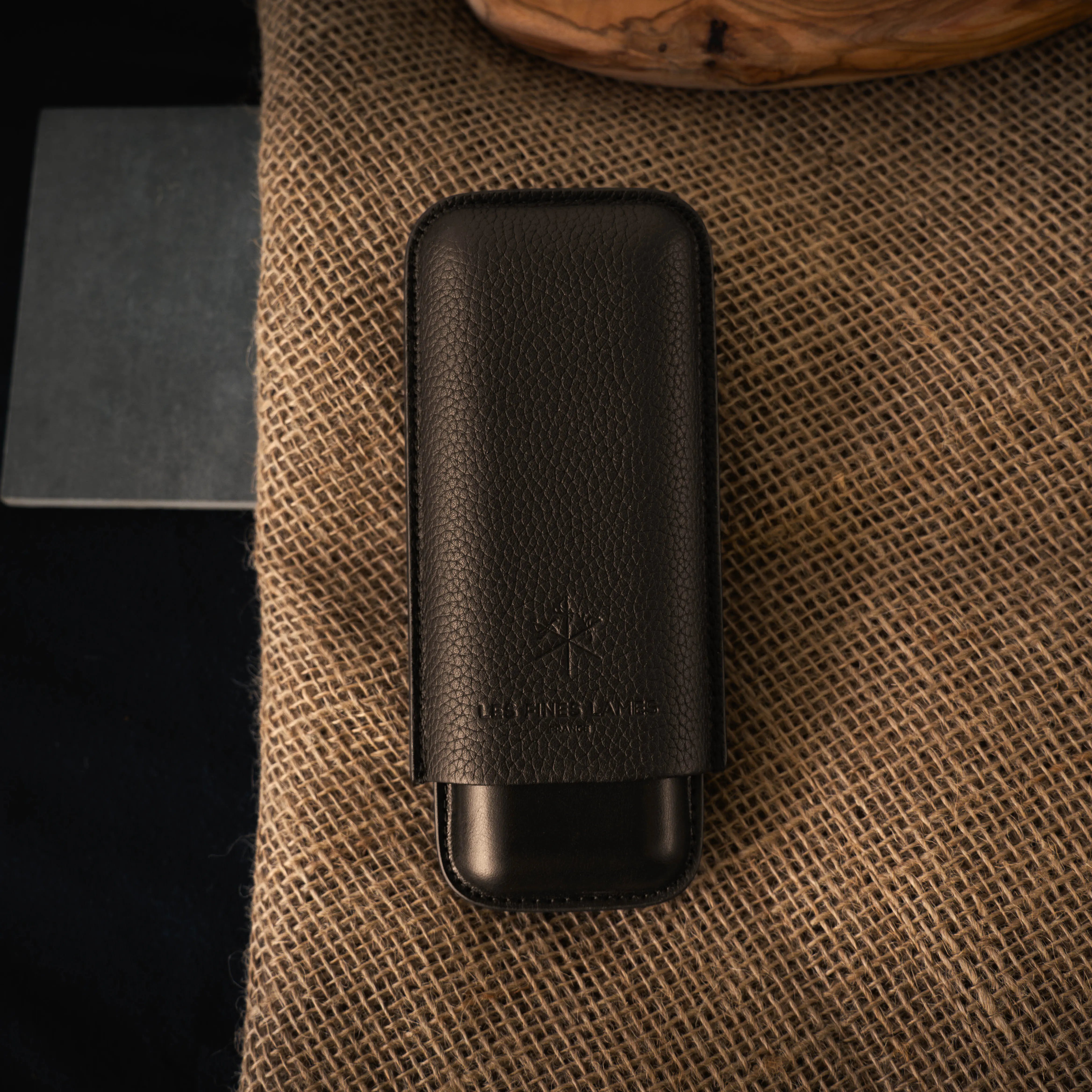 les-fines-lames-cigar-case-duo-zigarrenetui-schwarz-leder-2er image 3