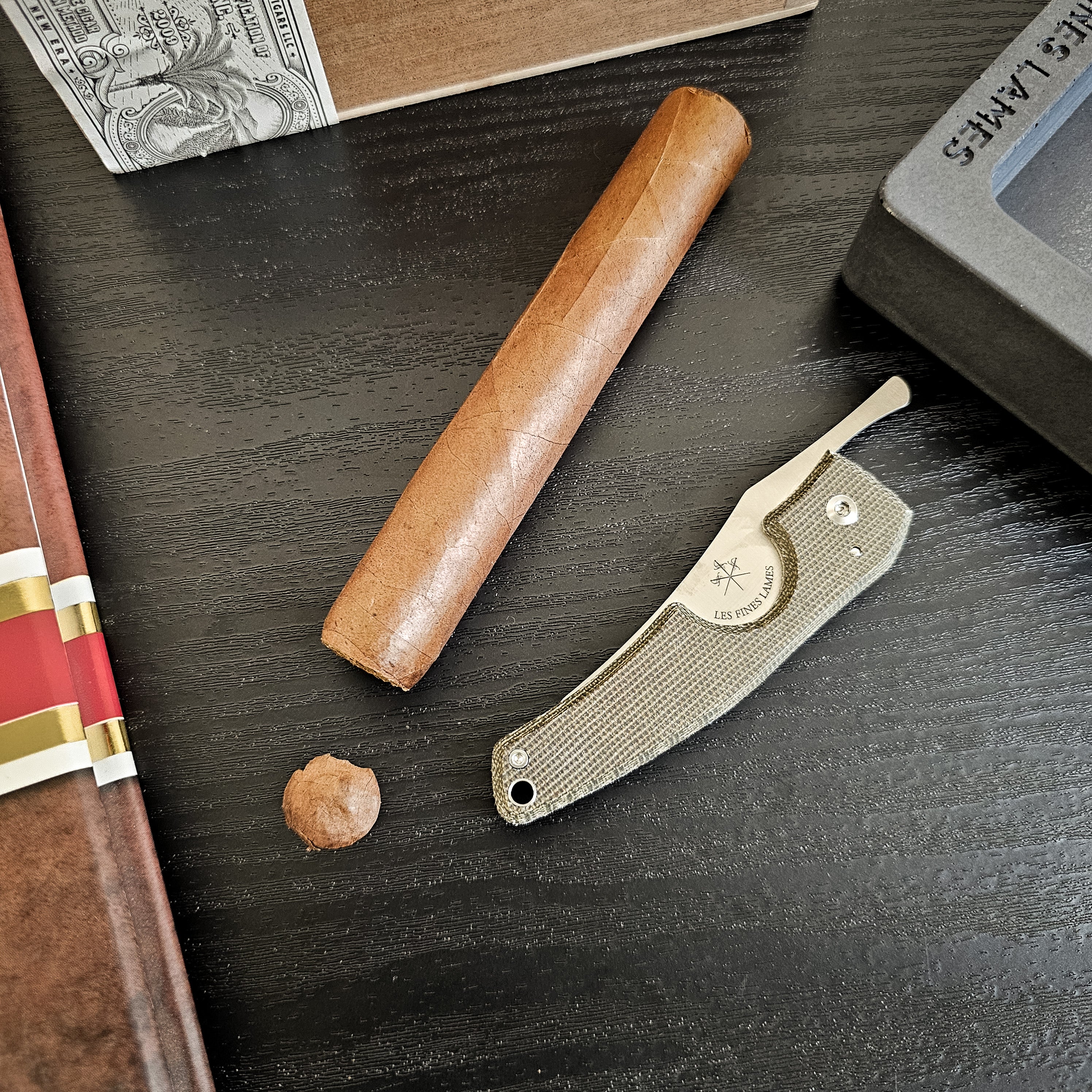 les-fines-lames-le-petit-zigarrenmesser-odg-micarta-gr-n-14c28n image 5